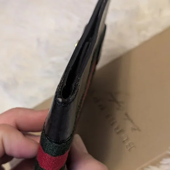 Gucci, Vintage Long Bifold Wallet, Black Leather with Iconic Stripe - Picture 13 of 16